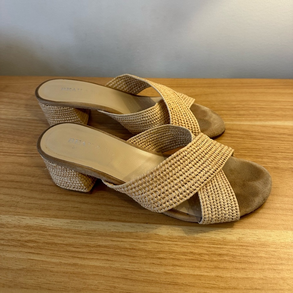 Beau & Ro Raffia Slide Sandal Sz 9